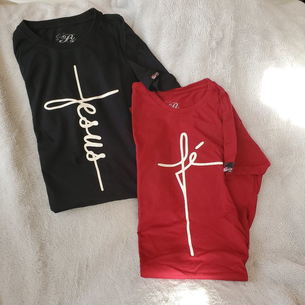 Two Jesus Fé Faith T-shirts Girls Medium, Large or Petite Womens Small, Medium
